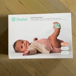 Unopened Owlet 3rd Generation Sock & Base Station